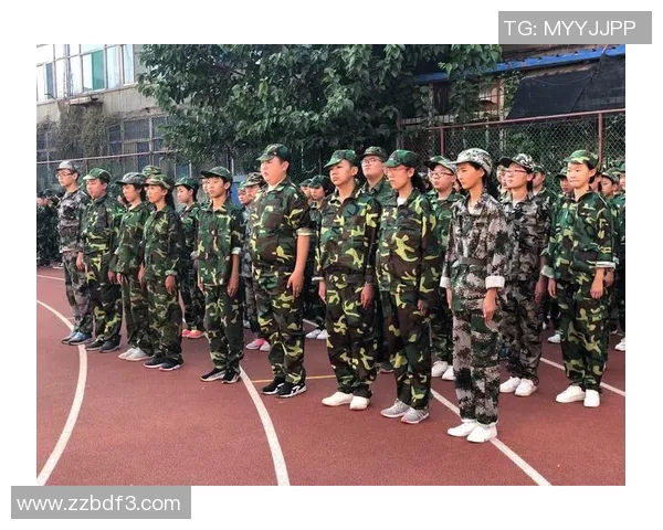 鲁本迪亚斯的足球之路：从青涩少年到世界顶级后卫的成长历程